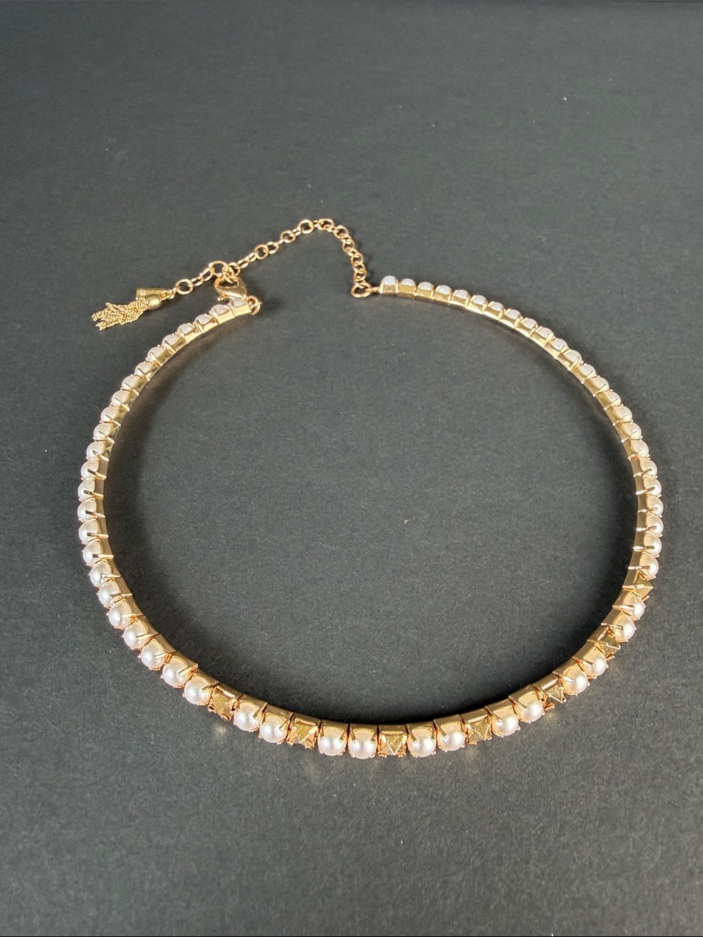 Gold Pearl Collar Necklace for Women - Classic Pearl Accent imitation jewelry